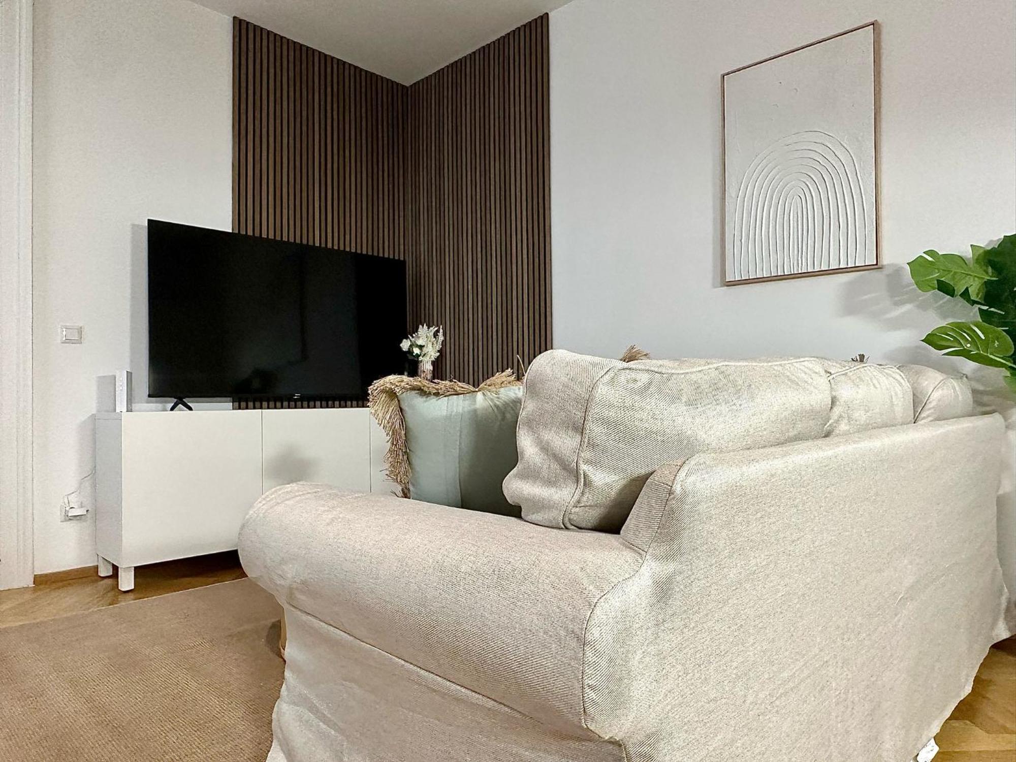 Designer Apartment Near Main Station Wina Bagian luar foto