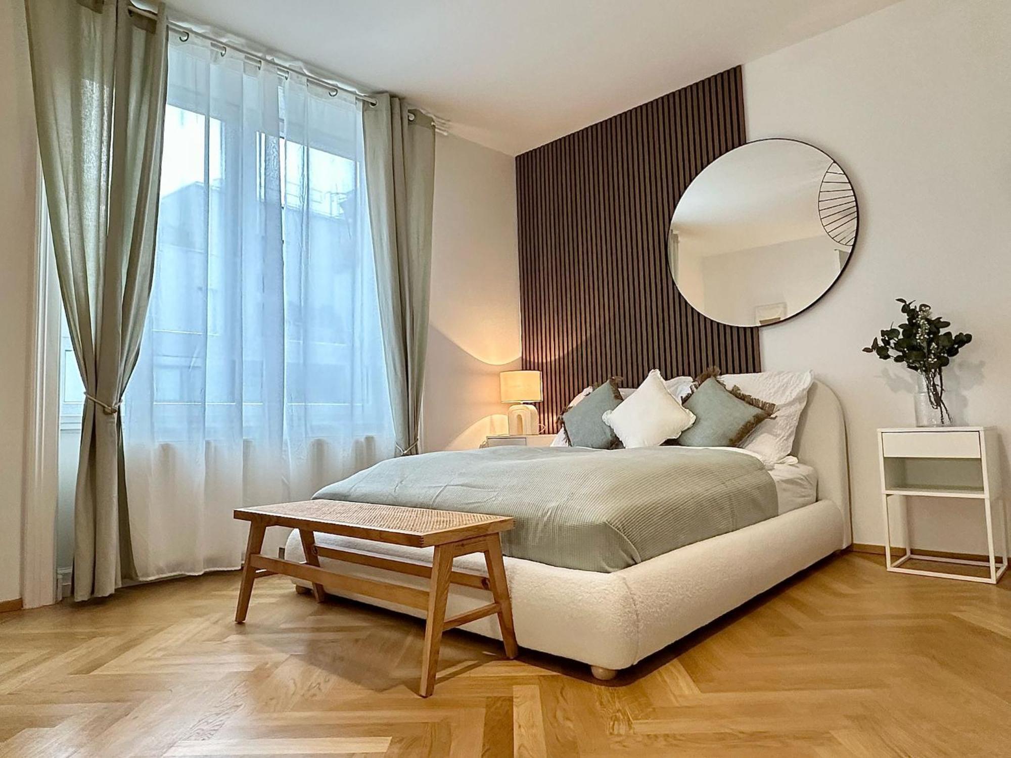 Designer Apartment Near Main Station Wina Bagian luar foto